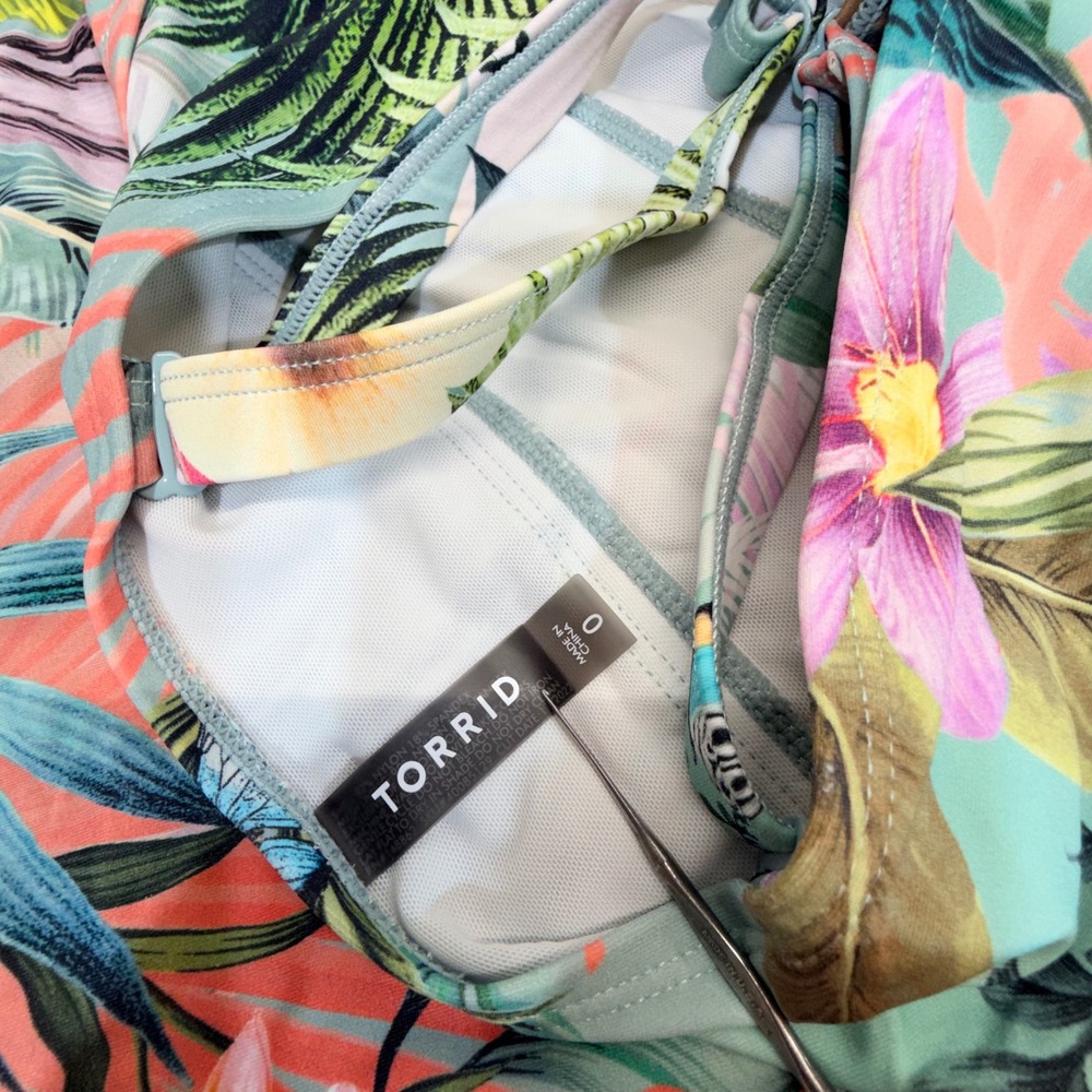 Torrid Swim Dress Size 0 Multicolor Tropical Leopard Lace Trim Swim Top - Picture 7 of 8
